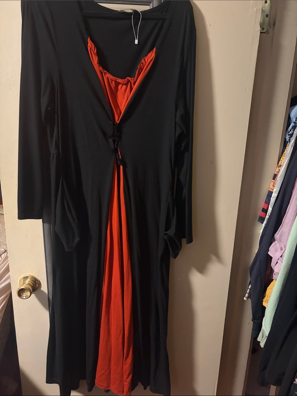 BloomChic Black Robe with Red Inset Long Sleeve Lounge Dress